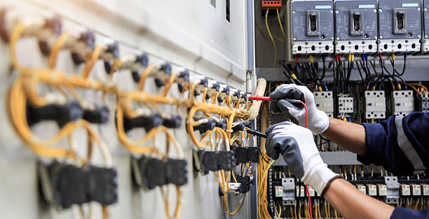 Professional Electrician technician working in Oakley, KS